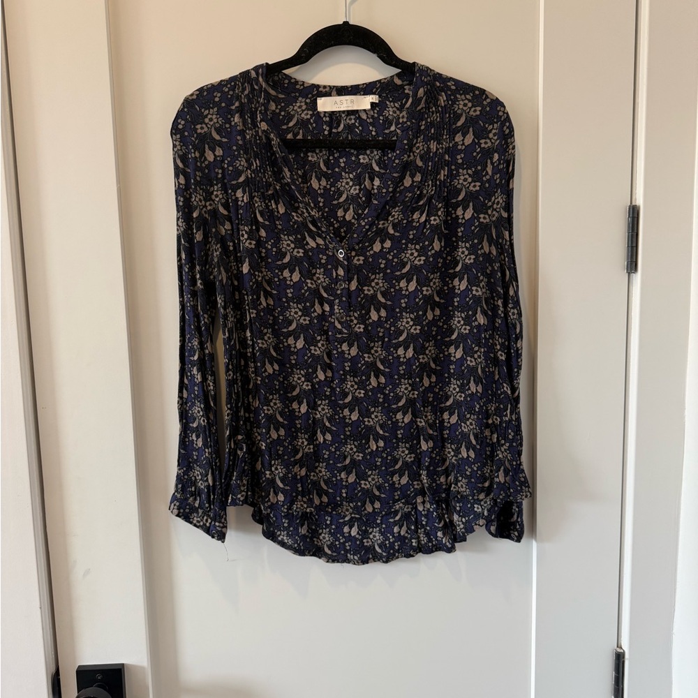 Astr Navy and Cream Floral Blouse